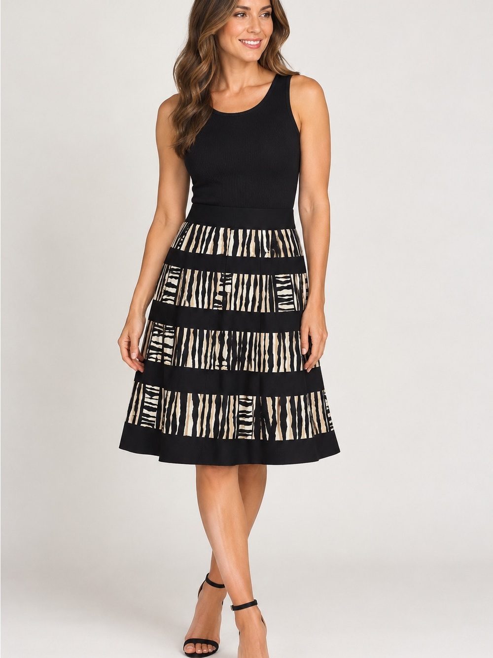 Talbots Black and Cream Zebra-Stripe Lined A-Line Skirt. Size10  (0022)